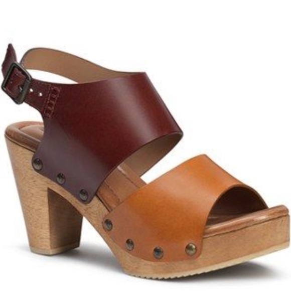 Anthroplogie Trask Tan & Brown Leather Ankle Strap Wooden Heels - Picture 1 of 8